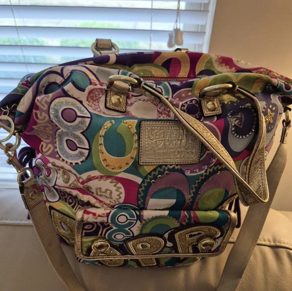 Coach Poppy Spotlight LIMITED Edition Women's Tote Bag EUC - Picture 16 of 16